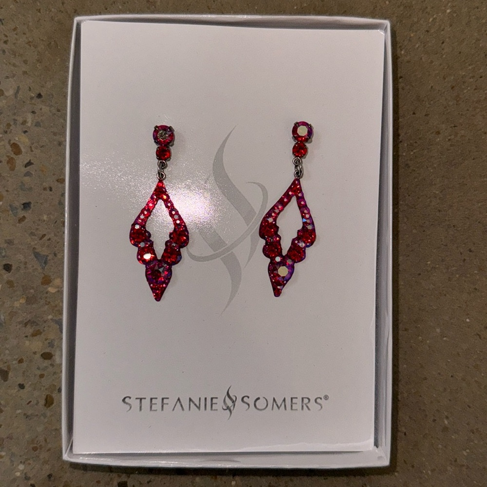 stefanie sombers earrings! only worn once for prom, worn 4 hours max! no damage!